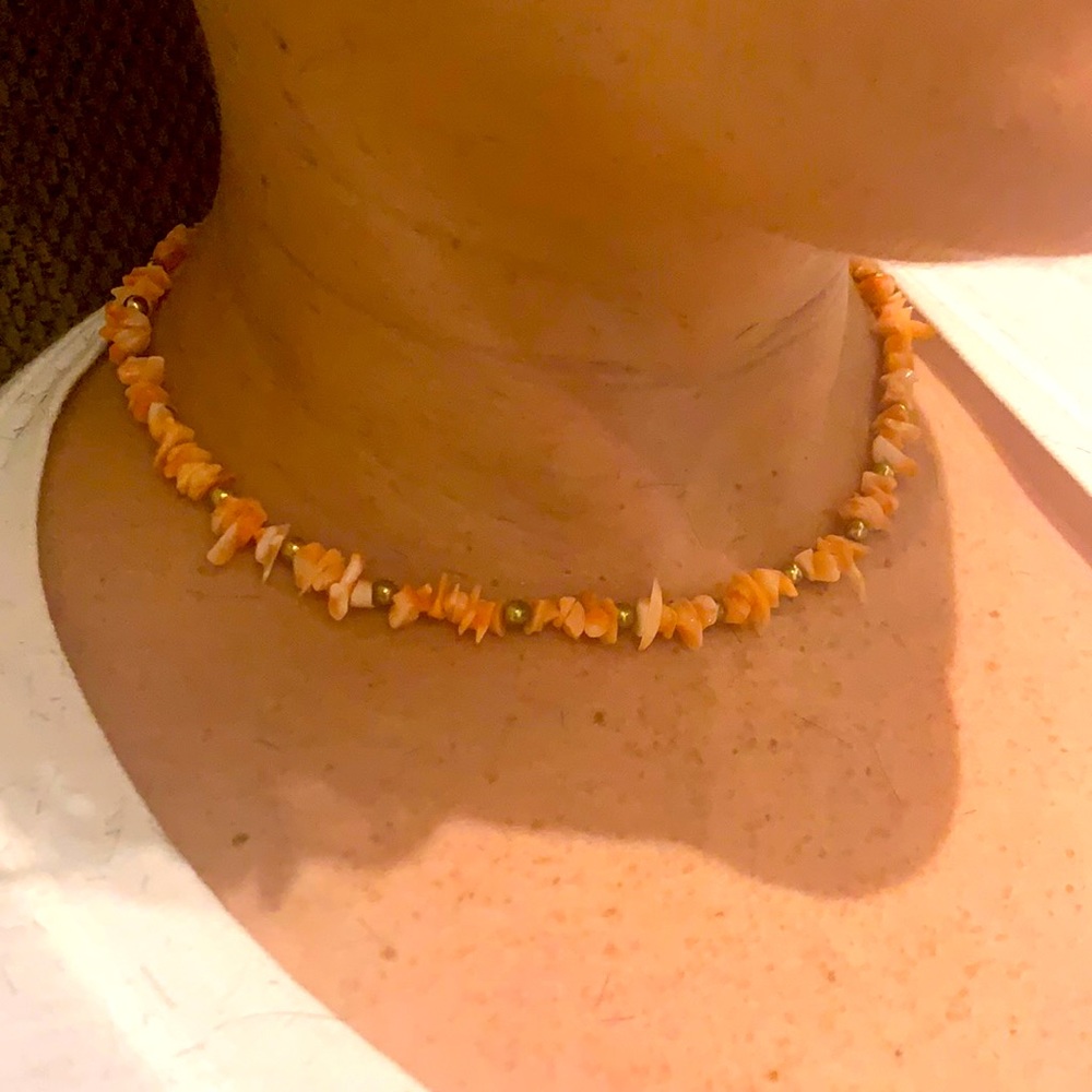 Short tropical necklace